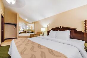 Precious Hotel