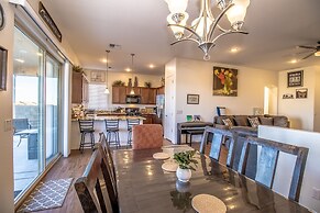Cozy Granville Retreat W/ Modern Amenities 3 Bedroom Home