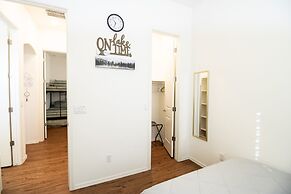 Cozy Granville Retreat W/ Modern Amenities 3 Bedroom Home