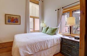 Pg305 Peregrine 3 Bedroom Condo