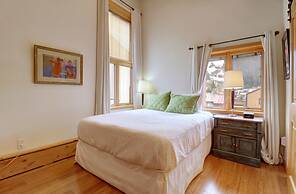 Pg305 Peregrine 3 Bedroom Condo