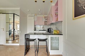 Rezydencja Wintera & Parking by Downtown Apartments