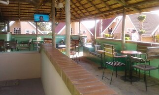 Sunset Junction Lodge & Tours