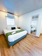 Zaba Beach House