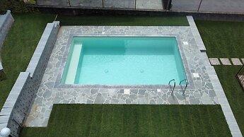 Sweet Caroline in Lierna