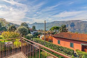 Sweet Caroline in Lierna