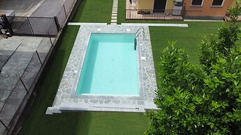 Sweet Caroline in Lierna