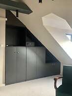 Barka Galéria Hotel és Étterem