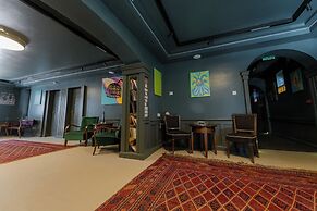 Barka Galéria Hotel és Étterem