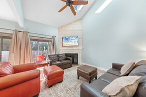 Mariner Lakes Condos