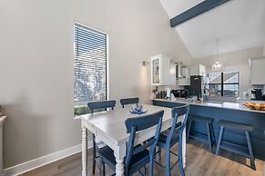 Mariner Lakes Condos