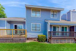 Mariner Lakes Condos