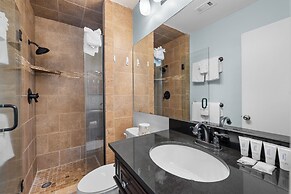 Mariner Lakes Condos