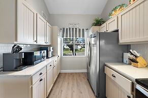 Mariner Lakes Condos