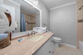 Mariner Lakes Condos