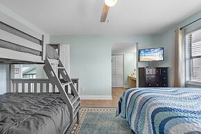 Mariner Lakes Condos