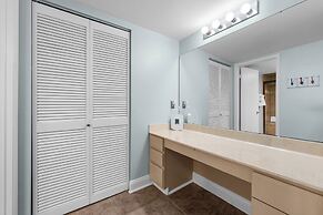 Mariner Lakes Condos