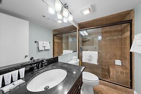 Mariner Lakes Condos