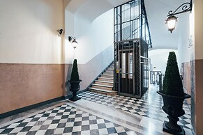 INDIPENDENZA APARTMENT CITY CENTER