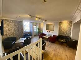 The County Hotel