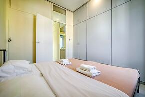 Acropolis Penthouse With 50mbps Wifi