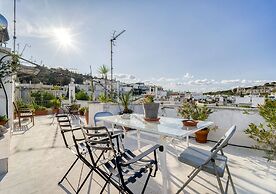 Acropolis Penthouse With 50mbps Wifi