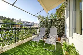 Acropolis Penthouse With 50mbps Wifi