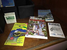 500mbps Wifi Studio 1min From Attiki Metro Station