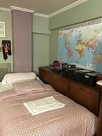 500mbps Wifi Studio 1min From Attiki Metro Station