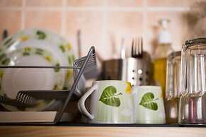 500mbps Wifi Studio 1min From Attiki Metro Station