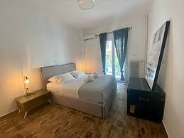 Koukaki Comfortable Apartment