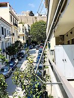 Karyatis - Apartment on the Road of History