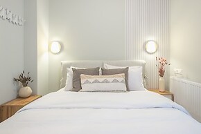 Affordable Luxury With Parking 300mbps Wifi