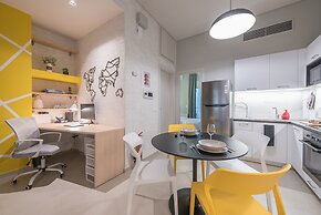 Affordable Luxury With Parking 300mbps Wifi