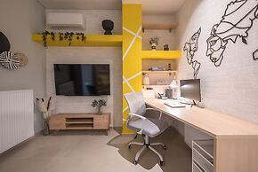 Affordable Luxury With Parking 300mbps Wifi