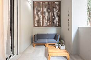 Affordable Luxury With Parking 300mbps Wifi