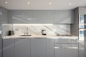 Unique Acropolis View Apartment