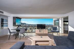 Unique Acropolis View Apartment