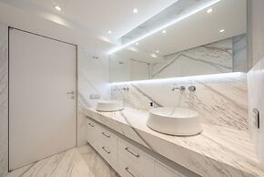 Unique Acropolis View Apartment