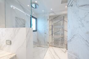 Unique Acropolis View Apartment