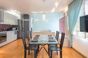 Agios Ioannis Metro Station - Comfy Apartment