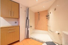 Agios Ioannis Metro Station - Comfy Apartment