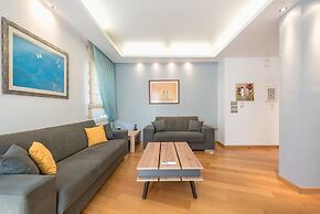 Agios Ioannis Metro Station - Comfy Apartment