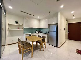 HoaNhi Apartment inVinhomes Central Park