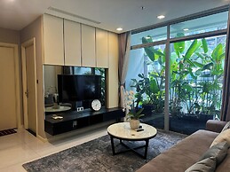 HoaNhi Apartment inVinhomes Central Park