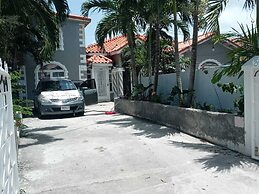 Insight Studio at Csompo Silver Manor