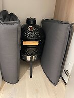 Modern Flat With Garden