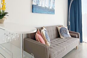 Luxe Condos Complex with Roof Pool