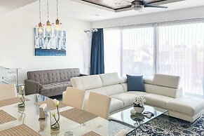 Luxe Condos Complex with Roof Pool