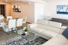 Luxe Condos Complex with Roof Pool